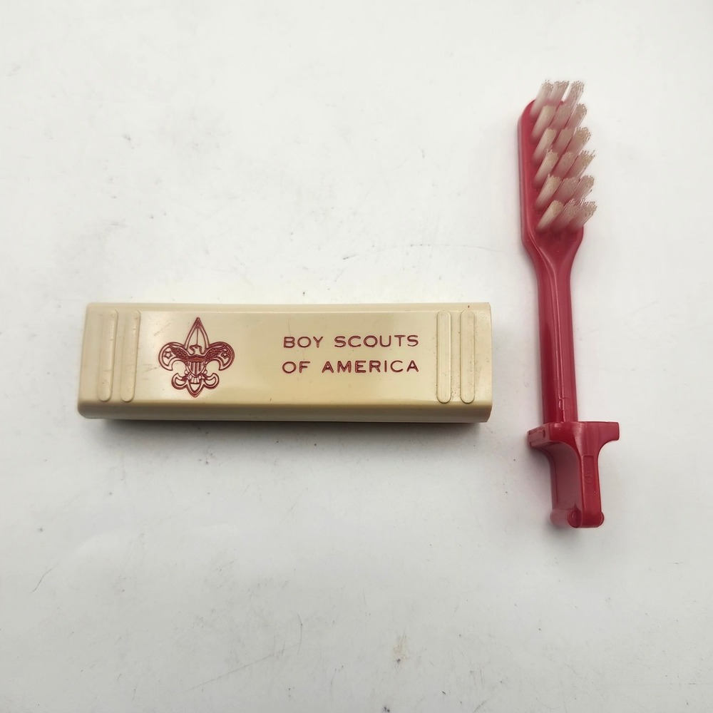 Vintage 1960s Boy Scouts of America Toothbrush Travel Case Red BSA Camping Gear